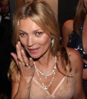 https://static.snieditions.com/external/img/KateMoss-1.jpg